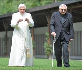 News_Benedikt_XVI_RIP_2
